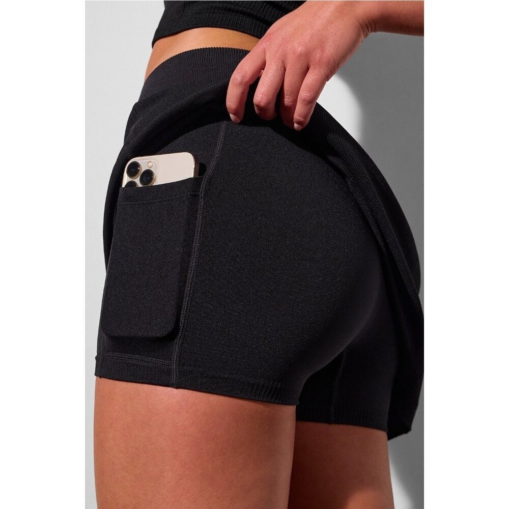 Fabletics Seamless Flounce Skirt Skort Pockets Size Large Stretchy Black